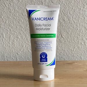 Vanicream Daily Facial Moisturizer (for sensitive skin)